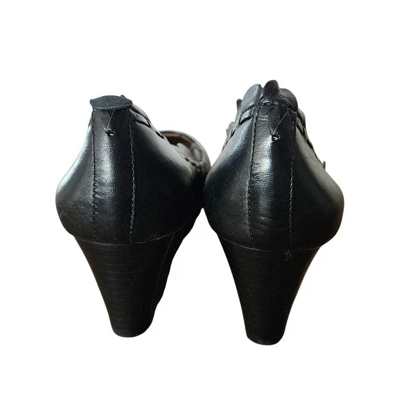 Jack Rogers Women's Black Leather Scalloped Whipstitch Wedge Pumps Shoes 7.5 - Picture 6 of 7